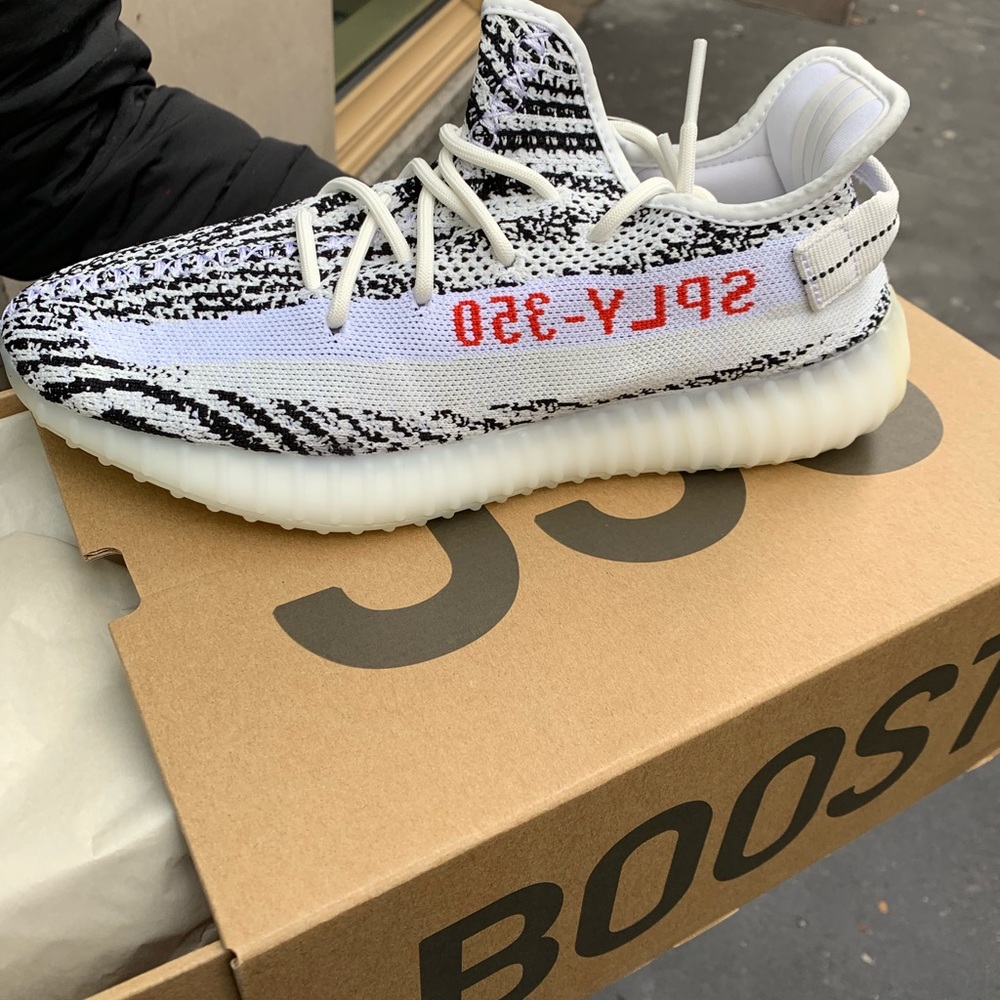 Yezzy boost 350 zebra